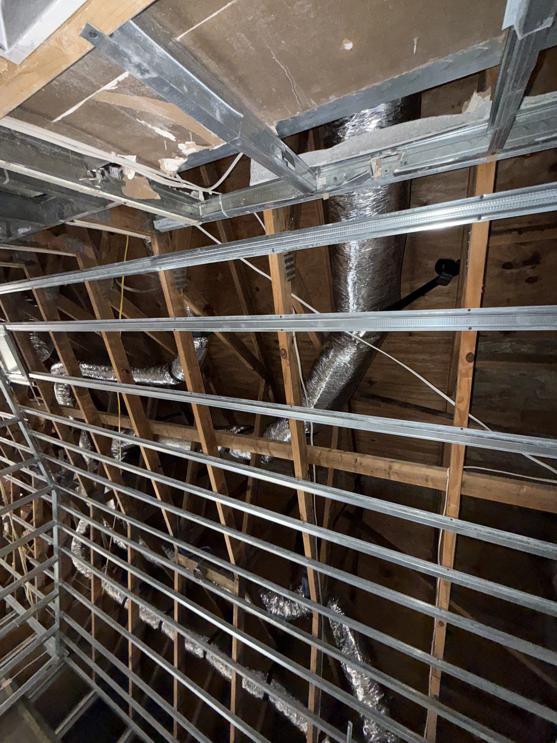 Ductwork installation & sealing Shark A/C & Refrigeration