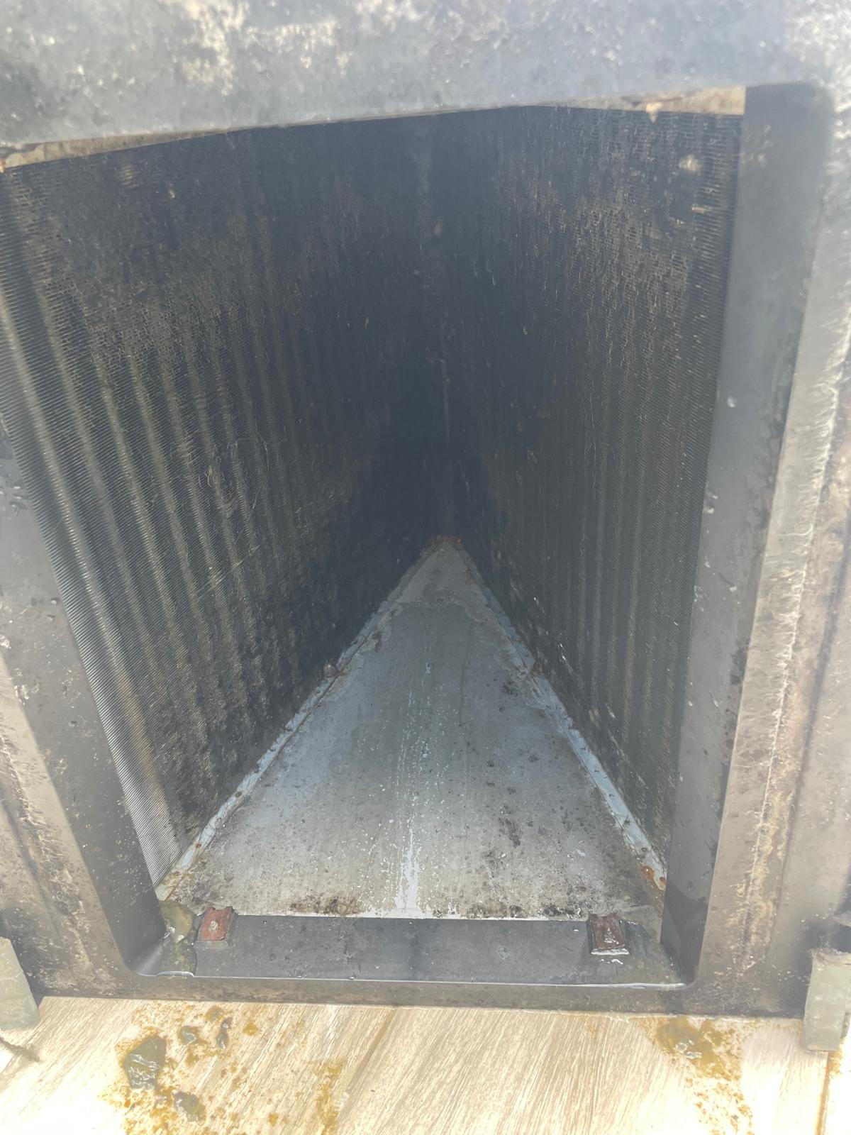 Coil & condenser cleaning for high-traffic areas c280a358 eefc 4d12 be81 2346857abfe5